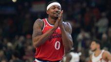 Clippers’ Beal to have season-ending surgery on fractured hip
