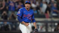 Report: Star closer Edwin Diaz agrees to three-year, $69M deal with Dodgers
