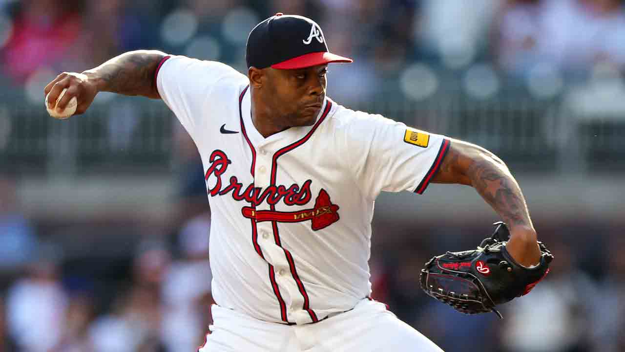 Closer Raisel Iglesias returns to Braves on one-year deal - Sportsnet.ca