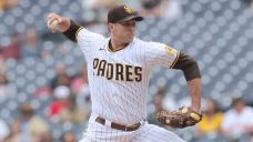 Padres hire Craig Stammen as manager