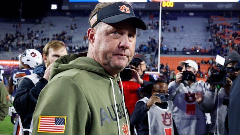 Auburn head coach Hugh Freeze walks off the field after a loss to Kentucky in an NCAA college football game, Saturday, Nov. 1, 2025, in Auburn, Ala. (AP/Butch Dill)