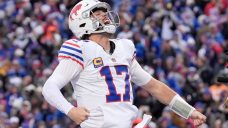 Allen outduels Mayfield with six total touchdowns as Bills beat Buccaneers