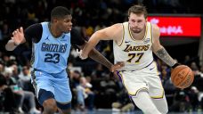 Doncic scores 44 in return from three-game absence, leads Lakers past Grizzlies