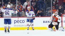 Roslovic scores in OT, Oilers defeat Flyers