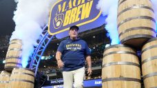 Brewers’ Murphy, Guardians’ Vogt win back-to-back Manager of the Year awards