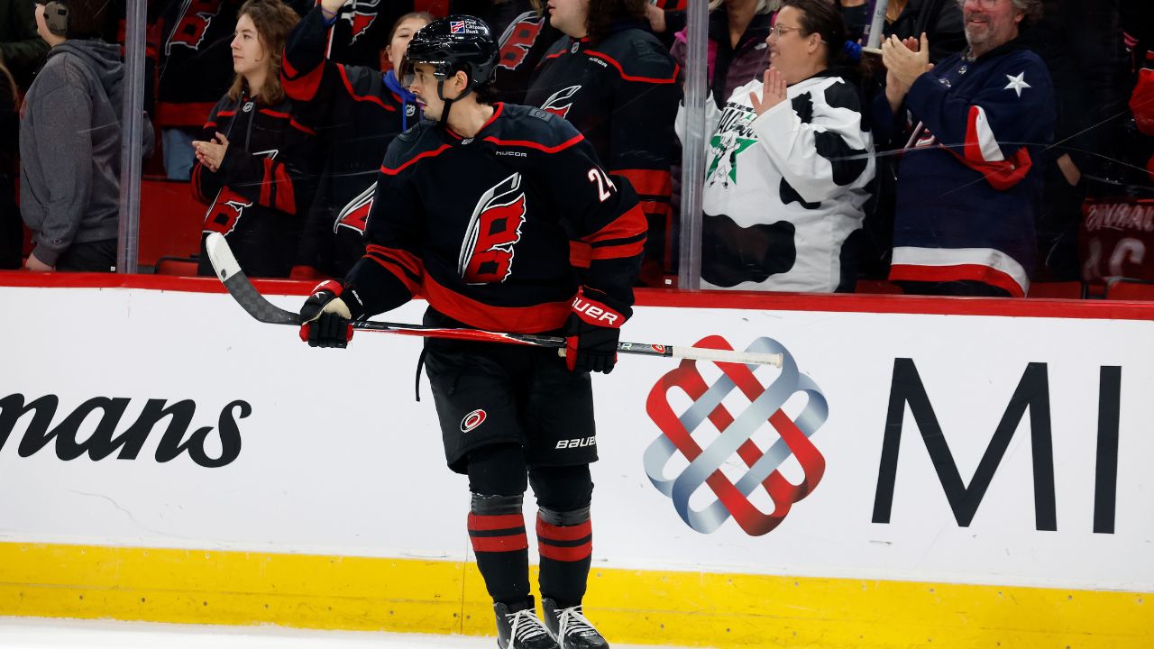 Jarvis scores a hat trick as Hurricanes pull away in third period to beat Jets