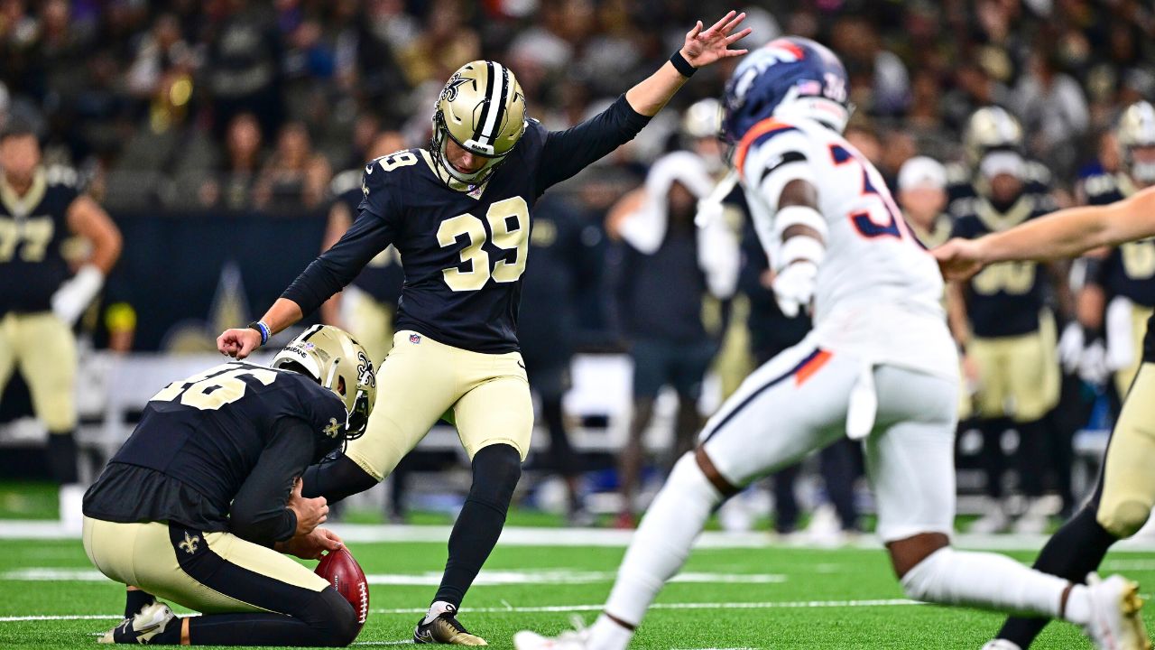 Saints activate Northern Ireland native Charlie Smyth as kicker vs. Dolphins