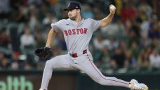 White Sox acquire left-hander Chris Murphy in trade with Red Sox