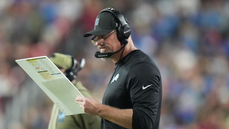 Detroit Lions head coach Dan Campbell is seen on the sidelines during the first half of a game against the Washington Commanders Sunday, Nov. 9, 2025, in Landover, Md. (AP Photo/Stephanie Scarbrough)