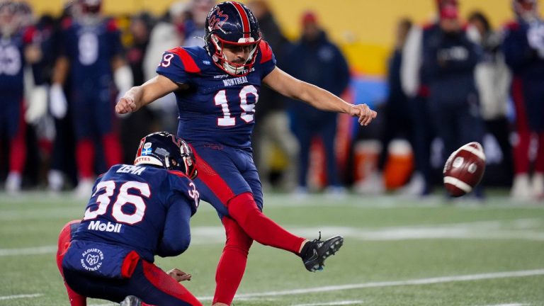 Montreal Alouettes' Jose Maltos Diaz (19) kicks while taking on the Saskatchewan Roughriders during first half CFL football action at the 112th Grey Cup, in Winnipeg on Sunday, Nov. 16, 2025. (Frank Gunn/THE CANADIAN PRESS)