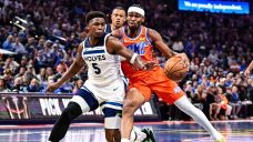 Gilgeous-Alexander still looks like MVP as Thunder beat Timberwolves for 10th straight win