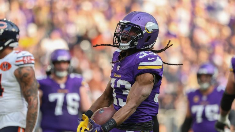 Minnesota Vikings running back Aaron Jones Sr. celebrates a first down during the first half of an NFL football game against the Chicago Bears, Sunday, Nov. 16, 2025, in Minneapolis. (Matt Krohn/AP)