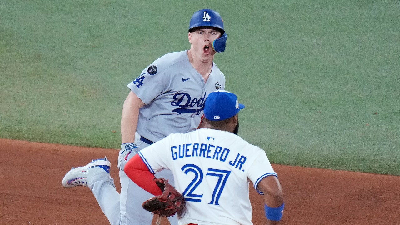 Blue Jays lose heartbreaker to Dodgers in Game 7 of World Series