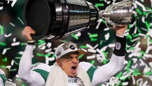 Saskatchewan Roughriders quarterback Trevor Harris (7) celebrates his win over the Montreal Alouettes in the 112th CFL Grey Cup. (Darryl Dyck/CP)