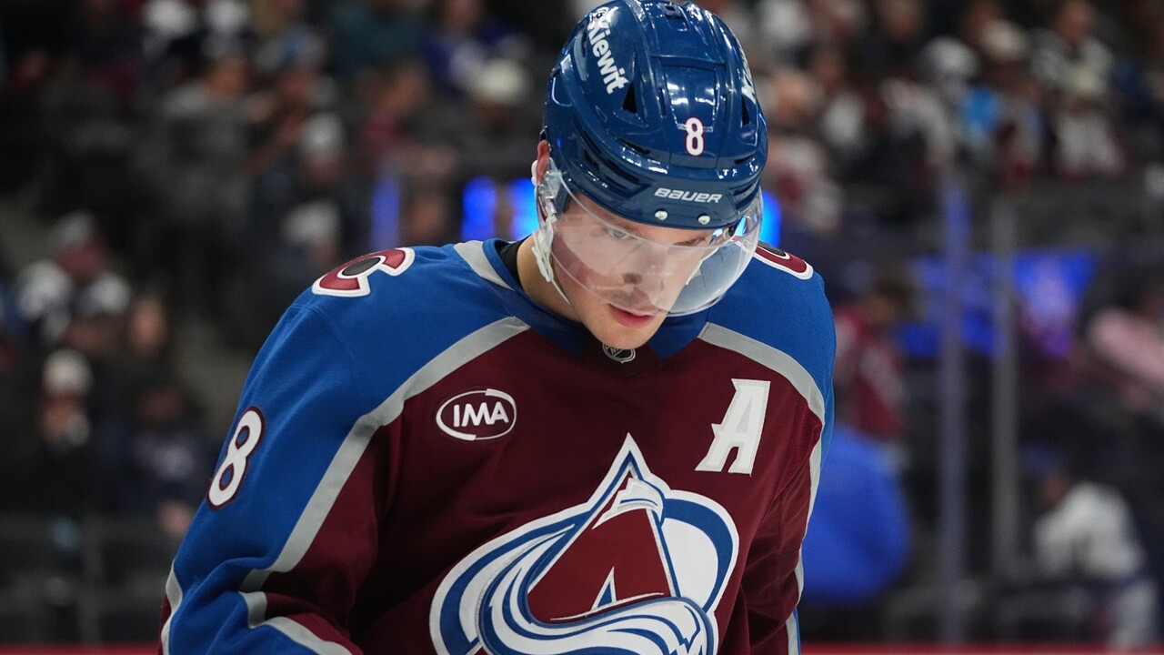Will Avalanche break NHL record for most points in a season?