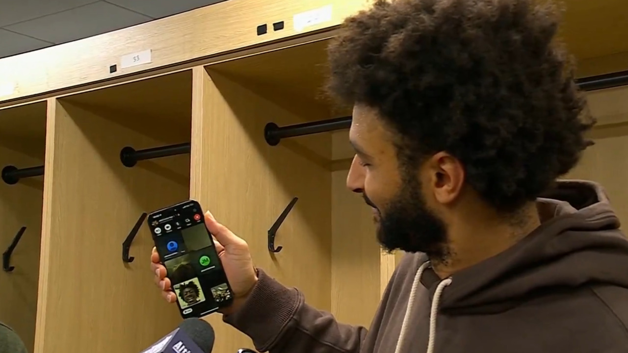 Murray receives call from friends after massive night during post-game