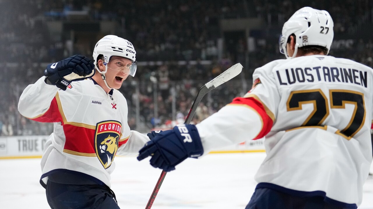 Panthers’ Lundell pounces on costly turnover to bury late equalizer