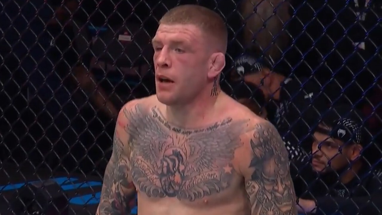 Duncan submits McKinney to complete comeback win