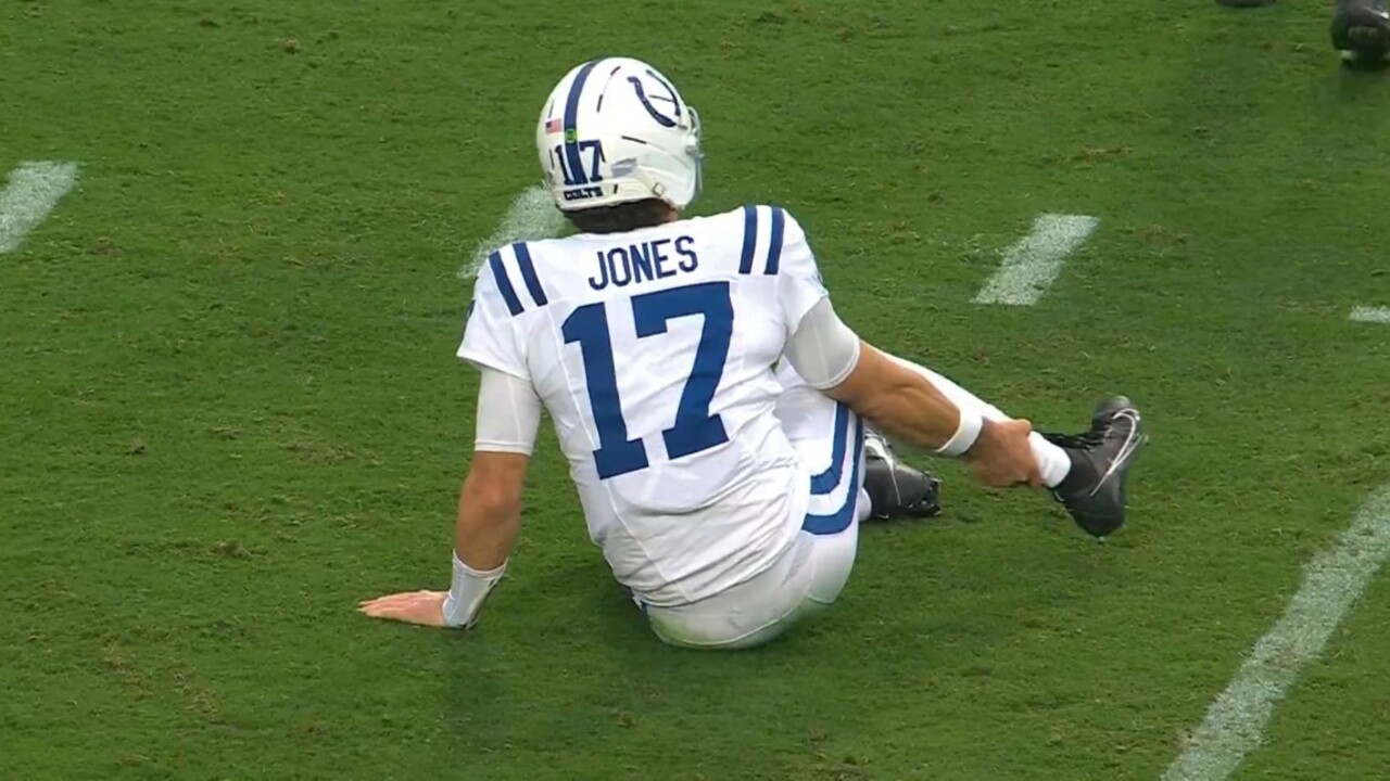 Colts’ Jones exits game against Jaguars after suffering non-contact injury