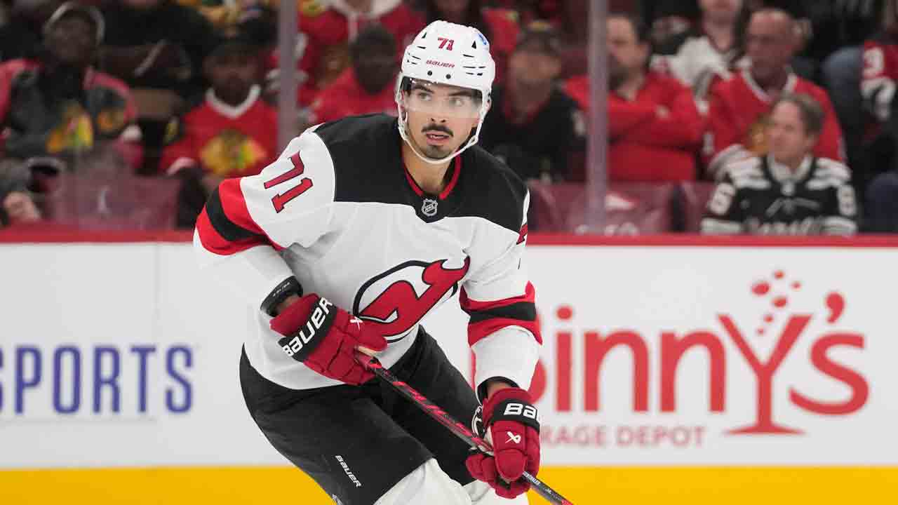 Devils’ Siegenthaler receives game misconduct for not having jersey tied down
