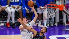 Flagg becomes youngest in NBA history to reach 40 points in Mavericks loss