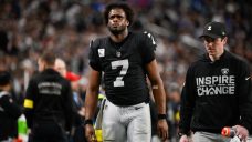 Raiders QB Geno Smith leaves game in fourth quarter with ankle injury