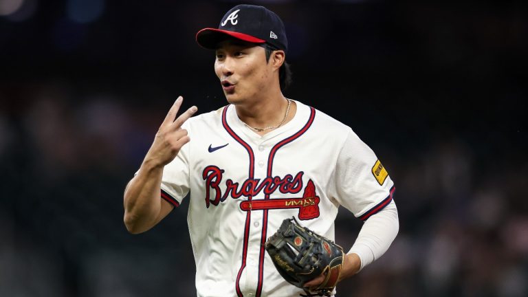 Atlanta Braves shortstop Ha-Seong Kim reacts during the eighth inning of a baseball game against the Washington Nationals, Monday, Sept. 22, 2025, in Atlanta. (AP Photo/Colin Hubbard)