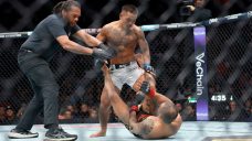 Van wins flyweight title at UFC 323 after Pantoja suffers fluke injury