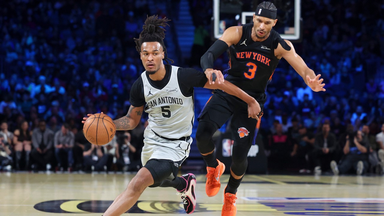 Knicks rally to defeat Spurs and take home 2025 NBA Cup - Sportsnet.ca