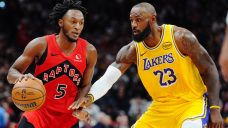 LeBron James&#8217; historic 10-point scoring streak snapped vs. Raptors