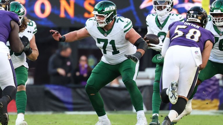 New York Jets centre Josh Myers in action during the second half of an NFL game against the Baltimore Ravens, Sunday, Nov. 23, 2025, in Baltimore. (AP/Terrance Williams)