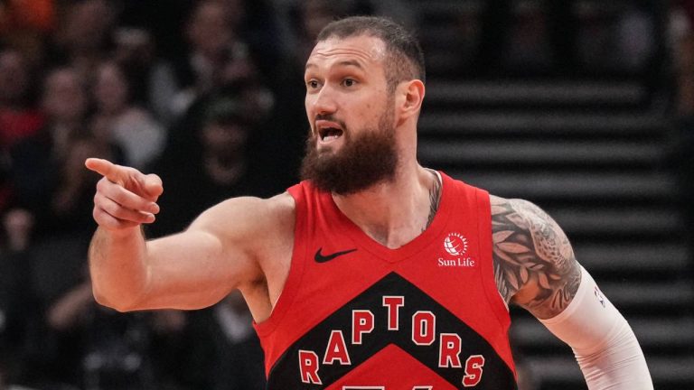 Toronto Raptors forward Sandro Mamukelashvili (54) reacts during NBA basketball action against Cleveland Cavaliers in Toronto, Monday, Nov. 24, 2025. (Chris Young/CP)