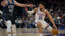 Thunder improve to 23-1 with 15th straight victory, routing Jazz