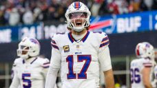 Bills rally from 21-point deficit to beat Patriots, stay alive in AFC East race