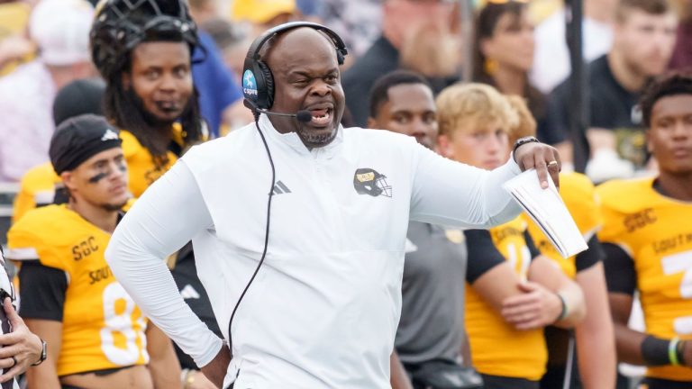 Southern Mississippi head coach Charles Huff calls from the sideline during an NCAA football game against Mississippi State on Saturday, Aug. 30, 2025, in Hattiesburg, Miss. (AP Photo/Matthew Hinton)