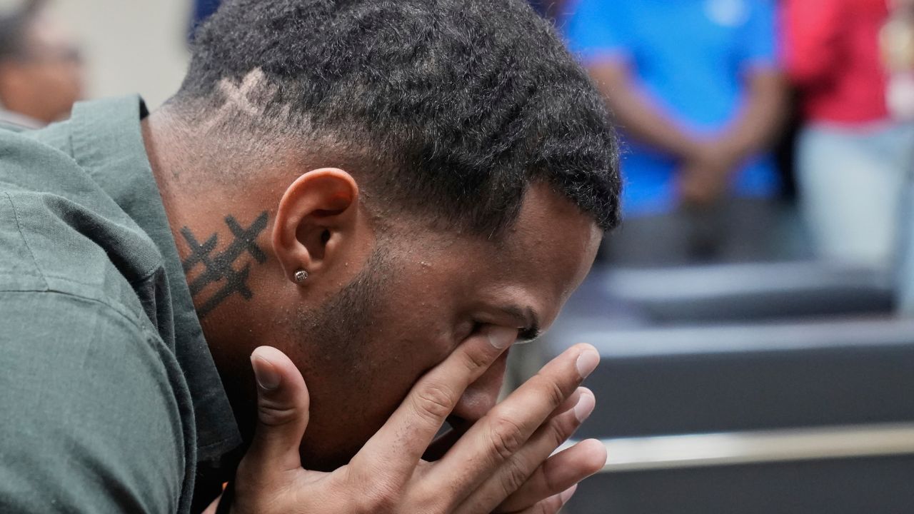 Dominican court orders new trial for Rays’ Franco in sexual abuse case