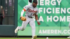 Brewers, Akil Baddoo agree to one-year contract