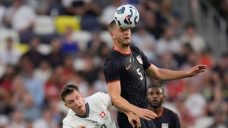 Report: Toronto FC signs star centre back Walker Zimmerman