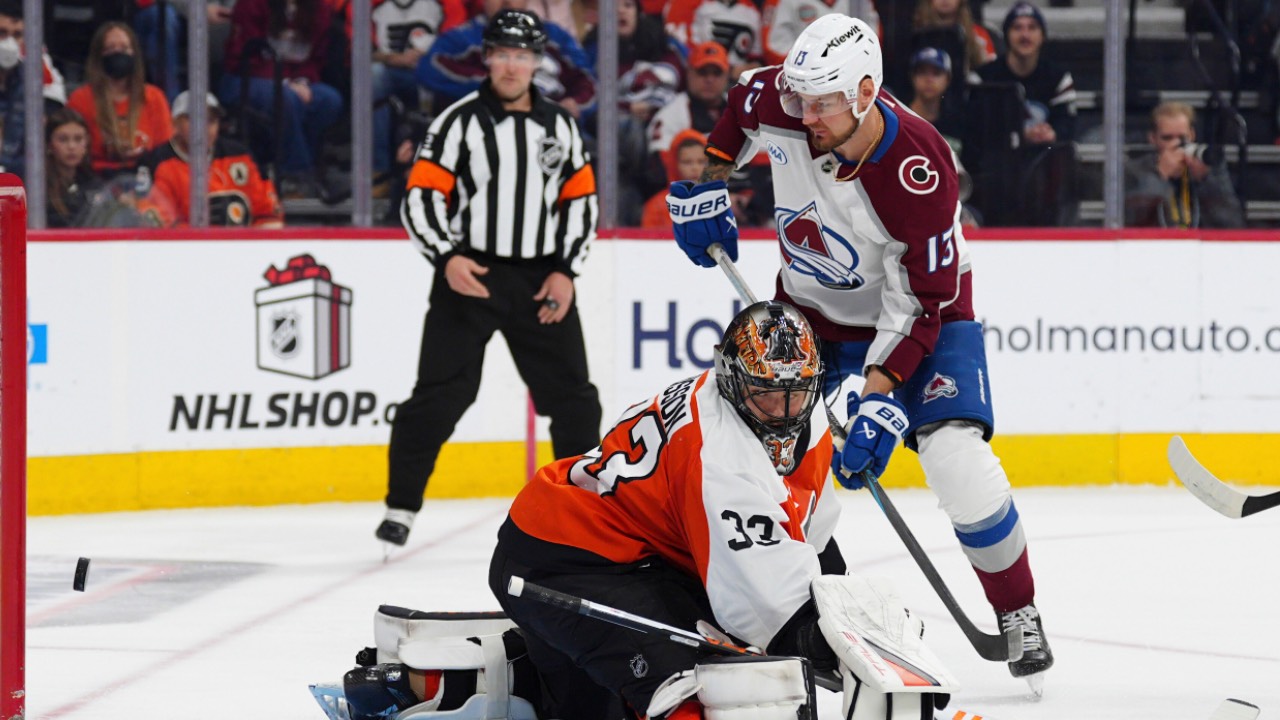 Avalanche increase NHL-best record in win over Flyers Avalanche increase NHL-best record in win over Flyers