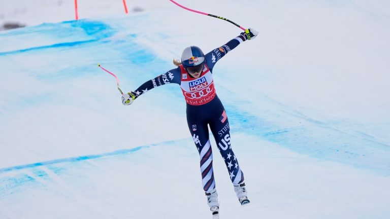 United States' Lindsey Vonn speeds down the course during an alpine ski, women's World Cup downhill, in Val D'Isere, France, Saturday, Dec. 20, 2025. (AP/Giovanni Auletta)