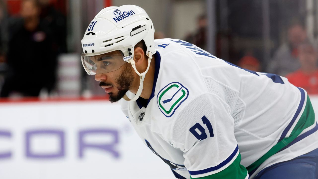 Report: Canucks give Evander Kane's agent permission to seek trade