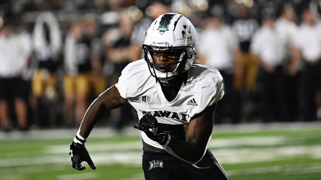 Canada’s Cenacle plays hero in wild comeback at Hawaii Bowl