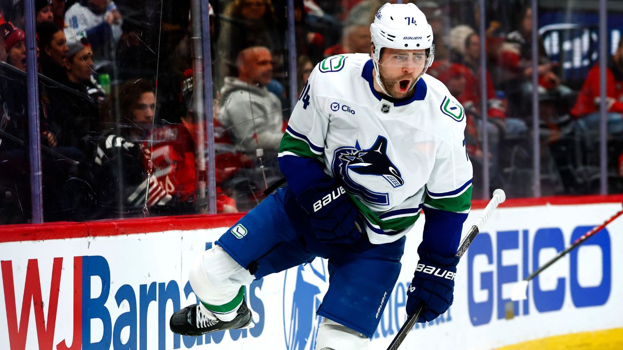 Canucks edge Devils in first game after Quinn Hughes trade