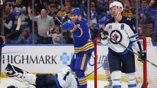 Jets hold closed-door players meeting after drubbing by Sabres