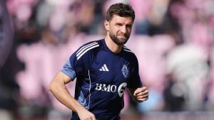 Vancouver Whitecaps' Thomas Muller (13) warms up prior to the MLS Cup final soccer match against Inter Miami in Fort Lauderdale. (Darryl Dyck/The Canadian Press)