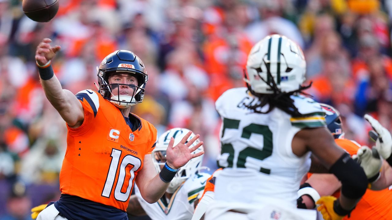 NFL Live Tracker: Packers vs. Broncos