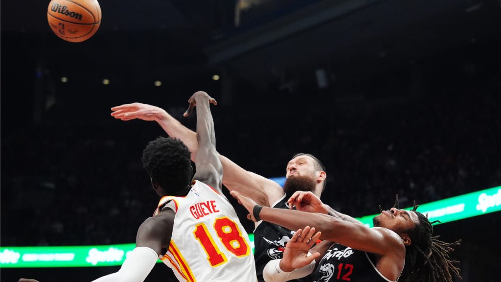 Mamukelashvili's career game critical in Raptors' win over Hawks