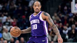 Sacramento Kings forward Demar Derozan (10) during a game with the Los Angeles Clippers of an NBA basketball game Tuesday, Dec. 30, 2025, in Inglewood, Calif. (Wally Skalij/AP)