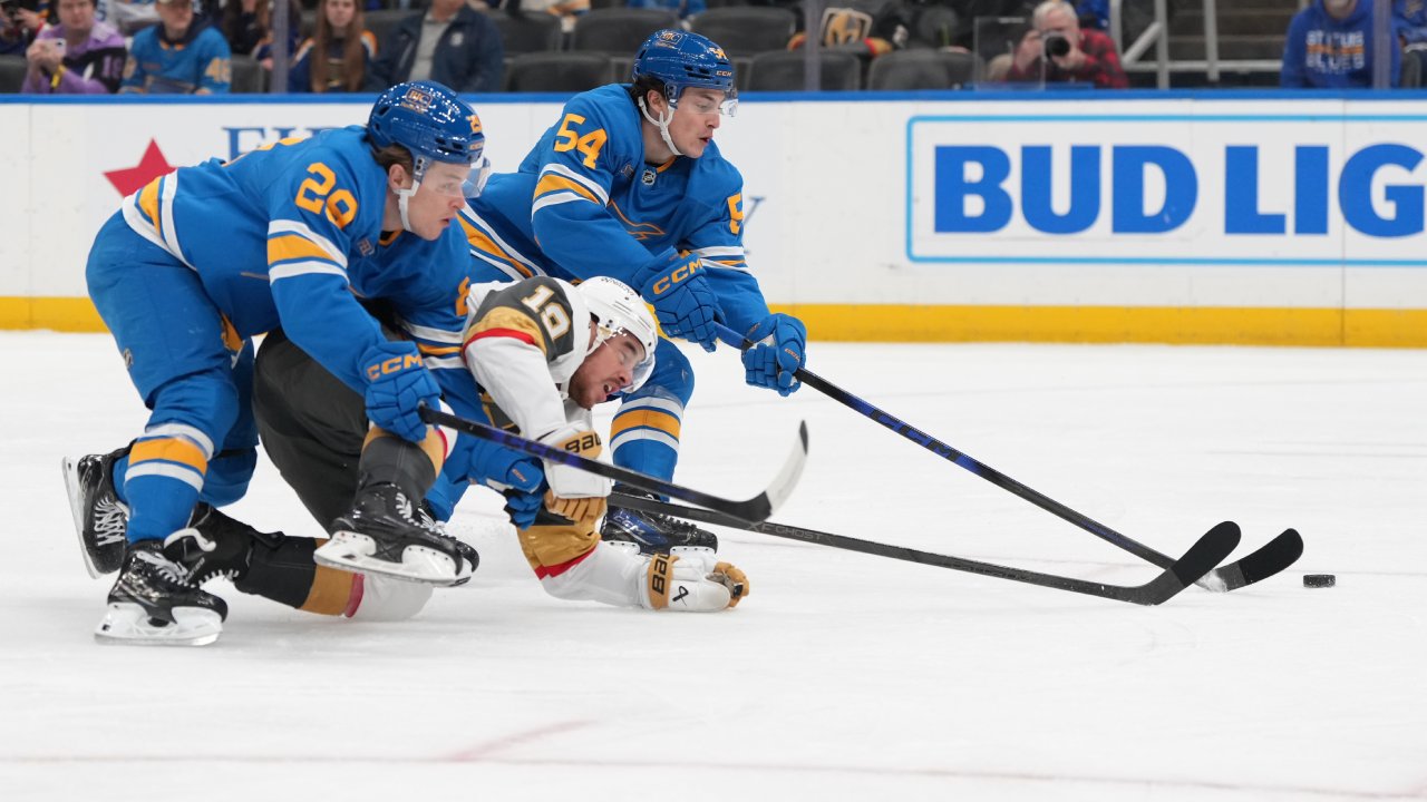 NHL Roundup: Schenn scores game-winning goal as Blues beat Golden Knights