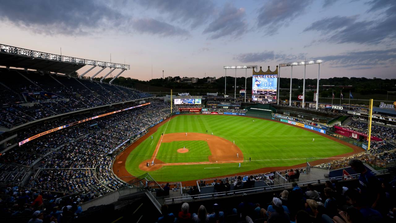 Royals to build new $1.9-billion ballpark in downtown Kansas City